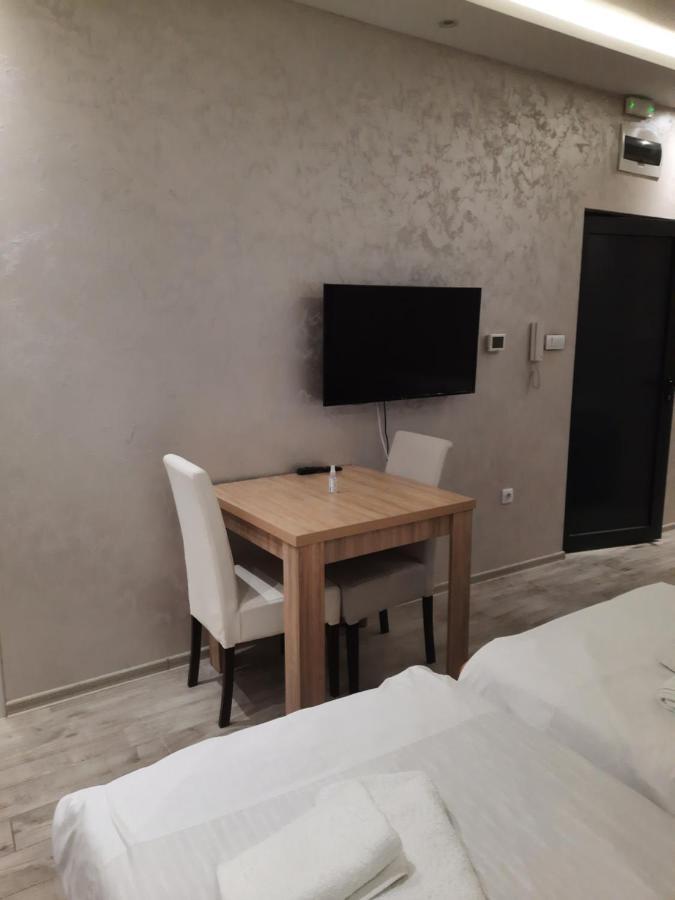 Dubai Apartmani Novi Pazar Esterno foto