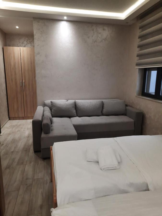 Dubai Apartmani Novi Pazar Esterno foto