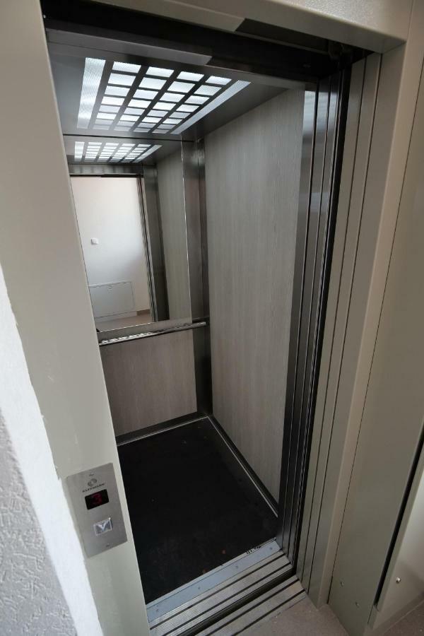 Dubai Apartmani Novi Pazar Esterno foto