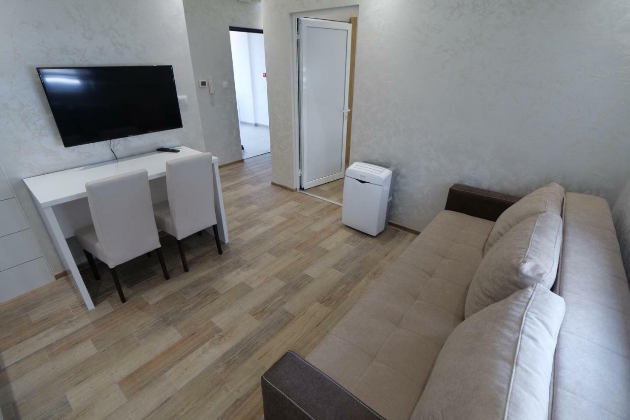 Dubai Apartmani Novi Pazar Esterno foto