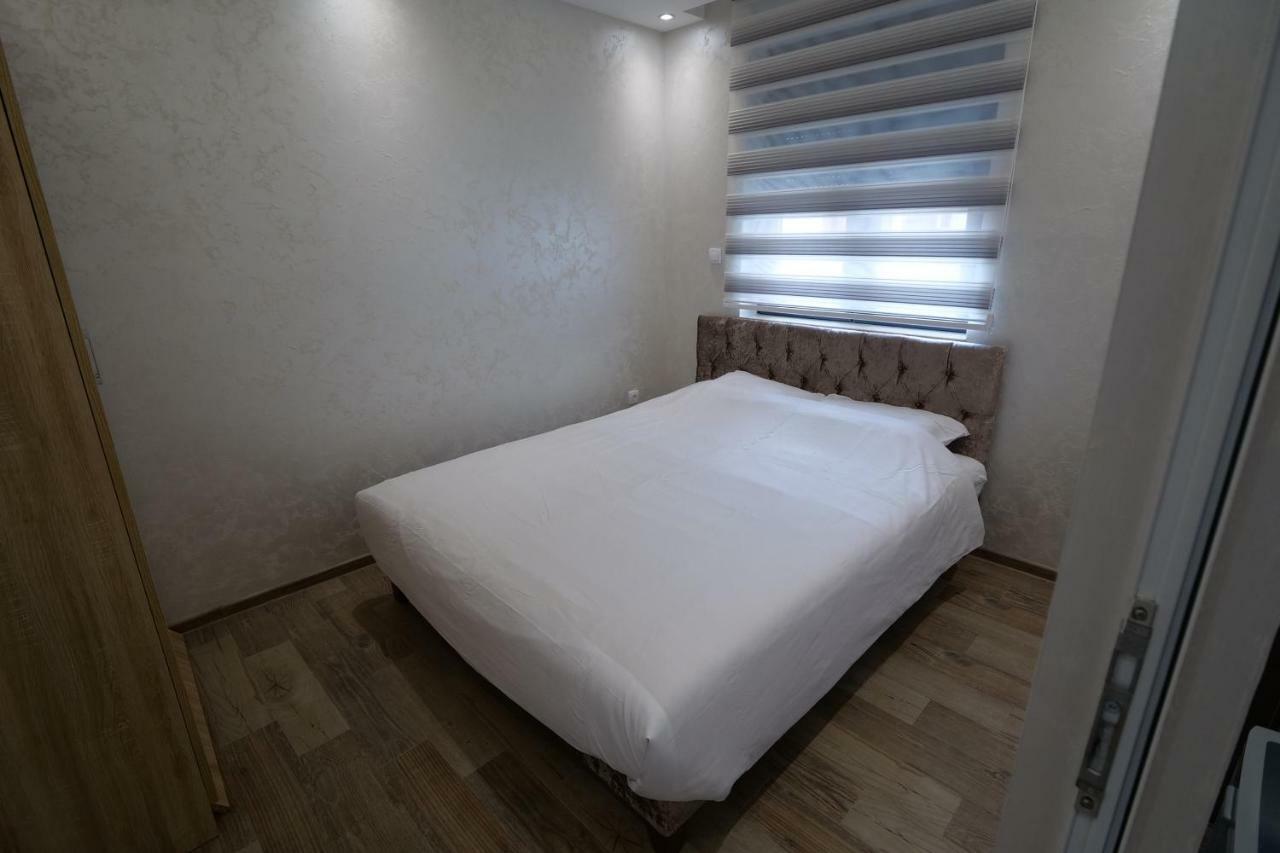 Dubai Apartmani Novi Pazar Esterno foto